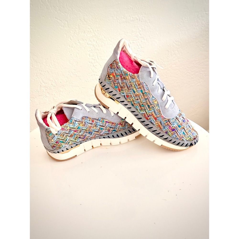 Karl Lagerfeld Paris Sneakers Womens 8 Blue Tweed Gold Trim Excellent Condition